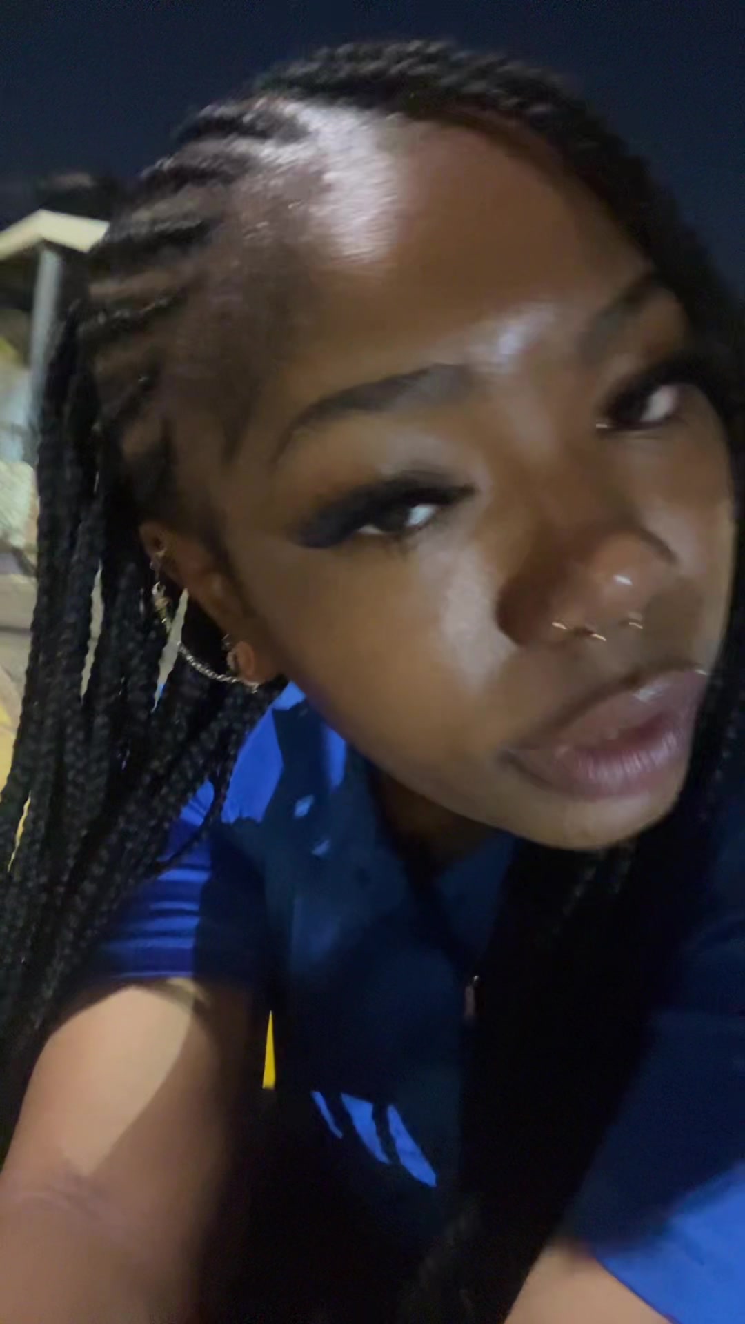 @yan