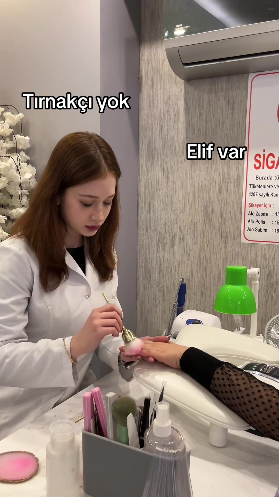 @Elis