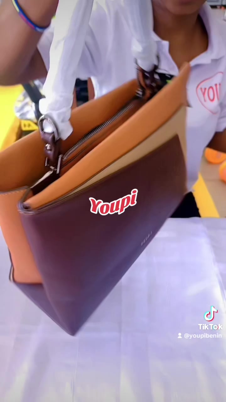 @Youpi, la 🏡 du P&egrave;re No&euml;l
