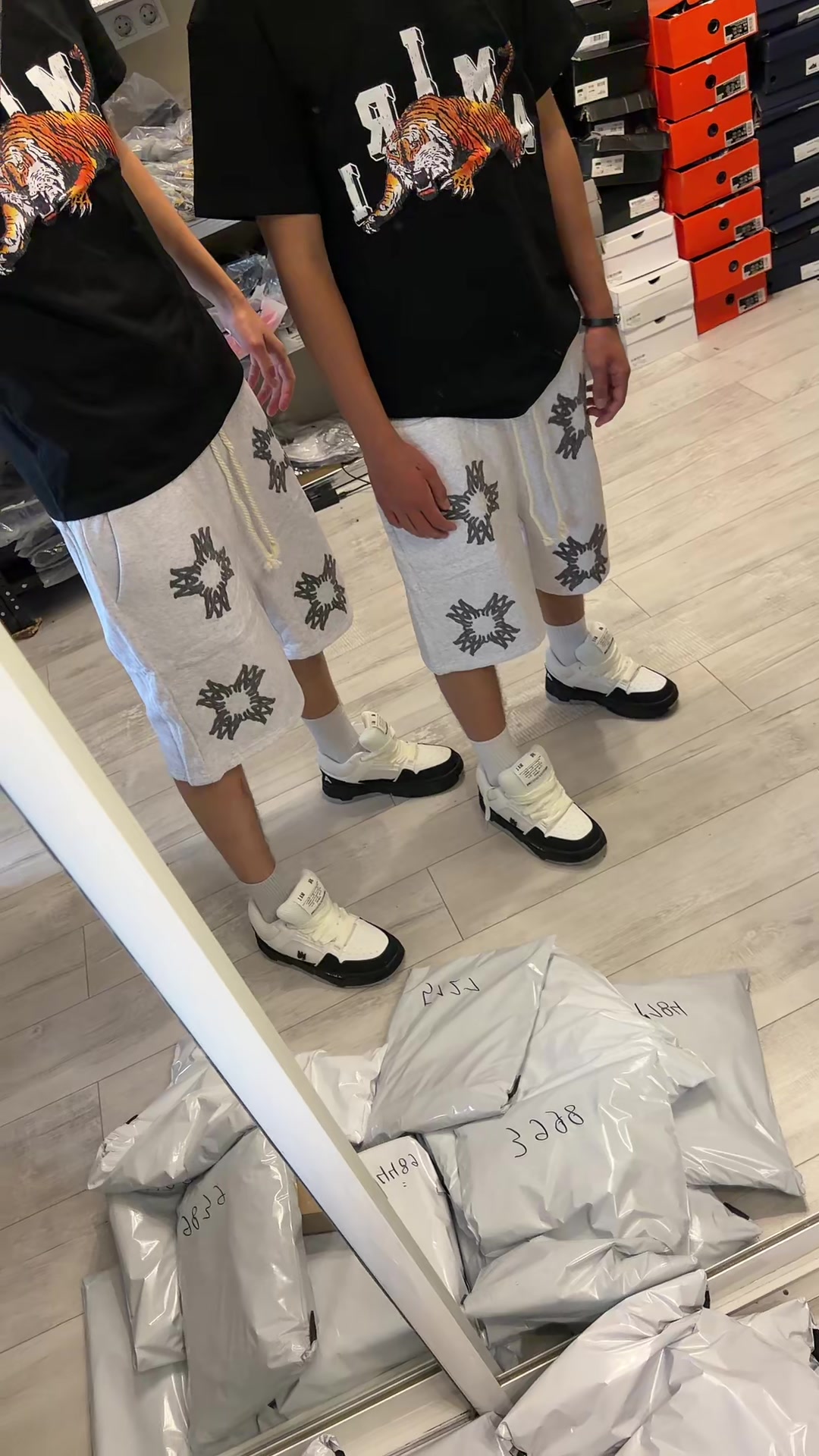 @LAZZER STORE
