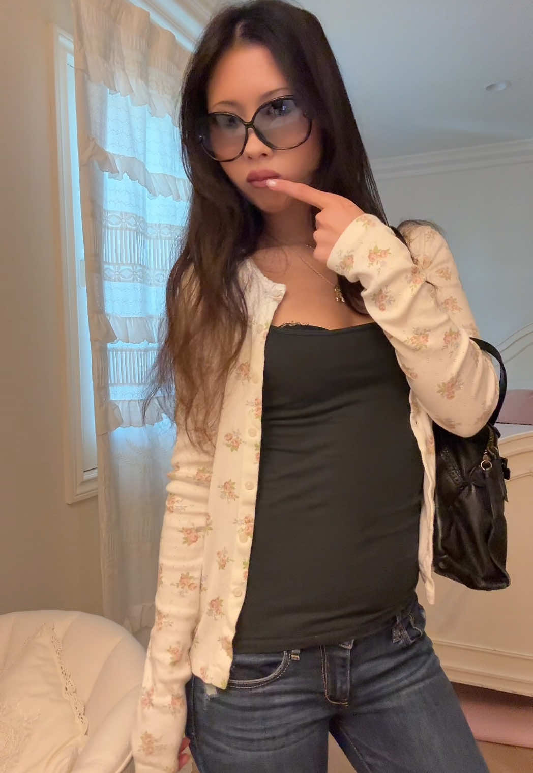 @𝒽𝒶𝒾𝓁𝑒𝓎