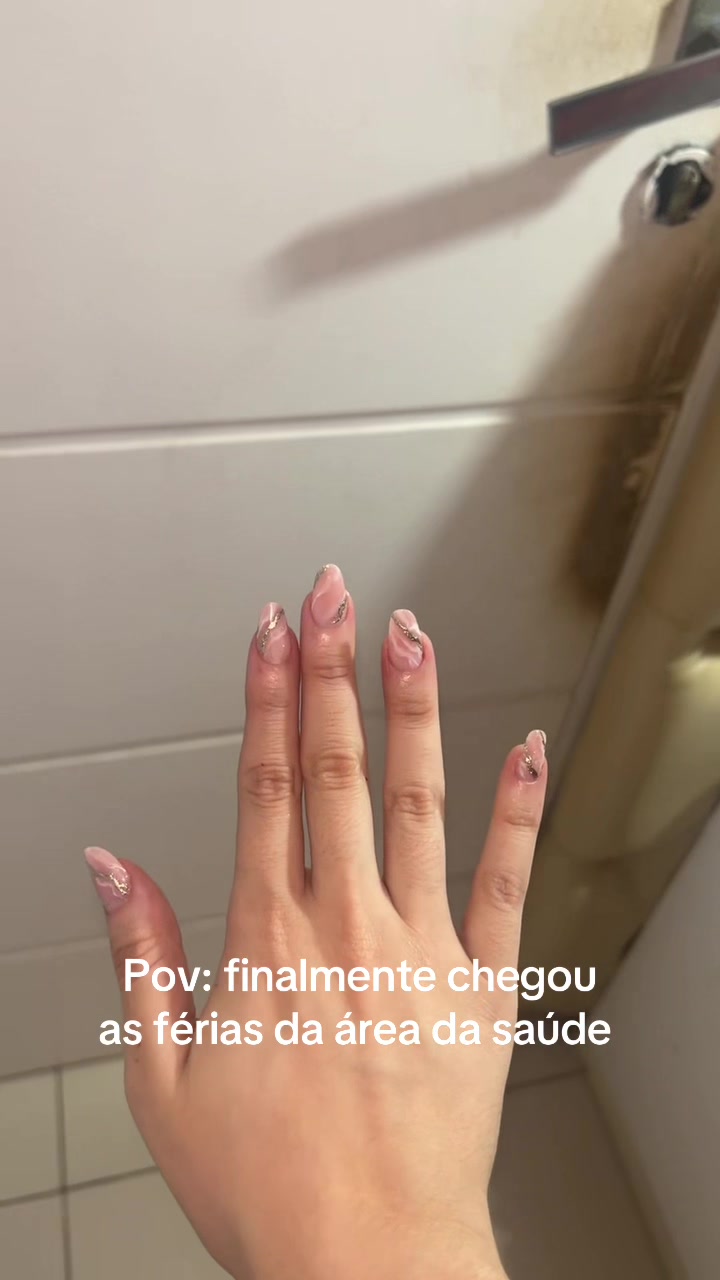 @Maluzita