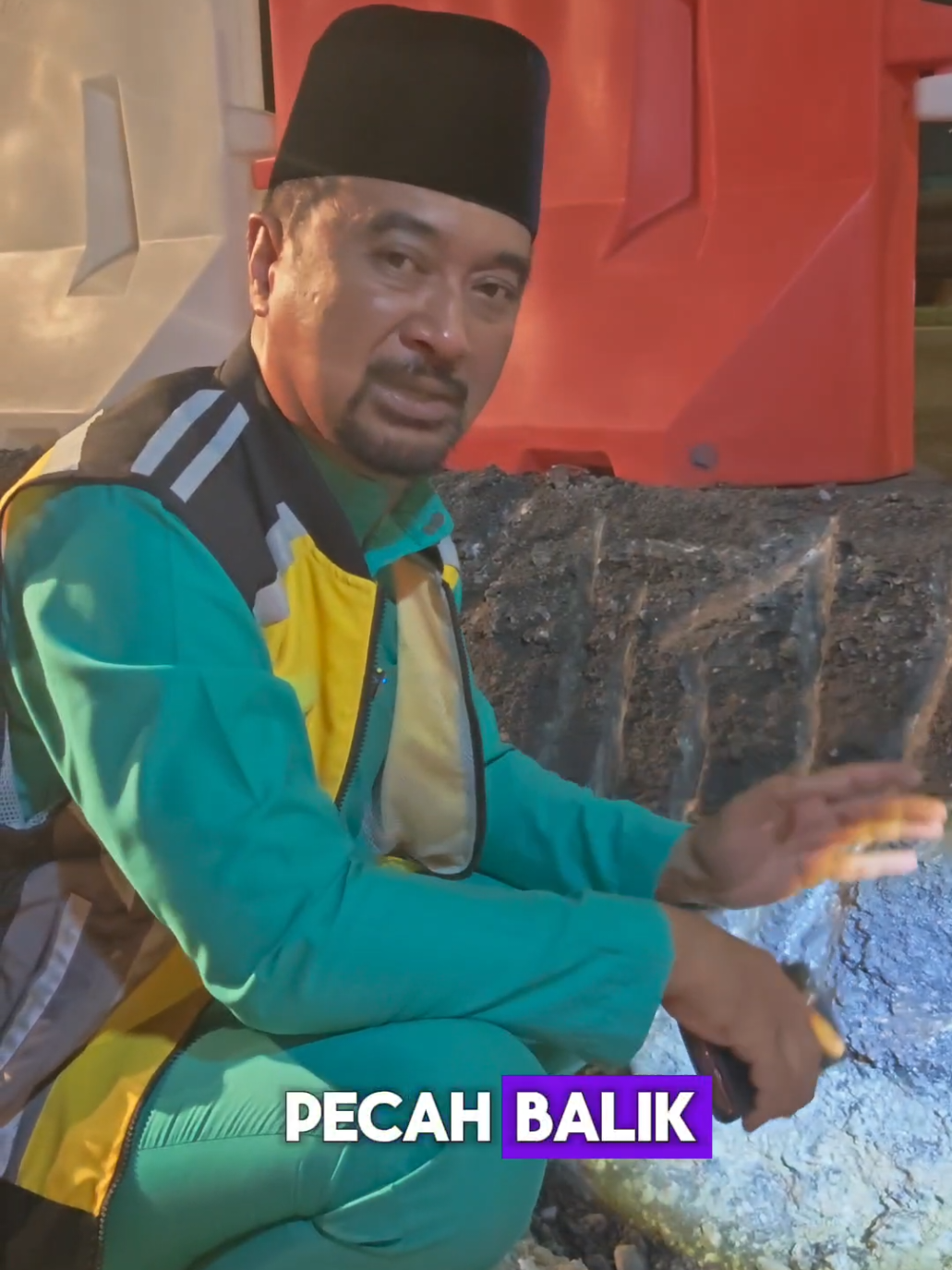 @Azmizam Zaman Huri