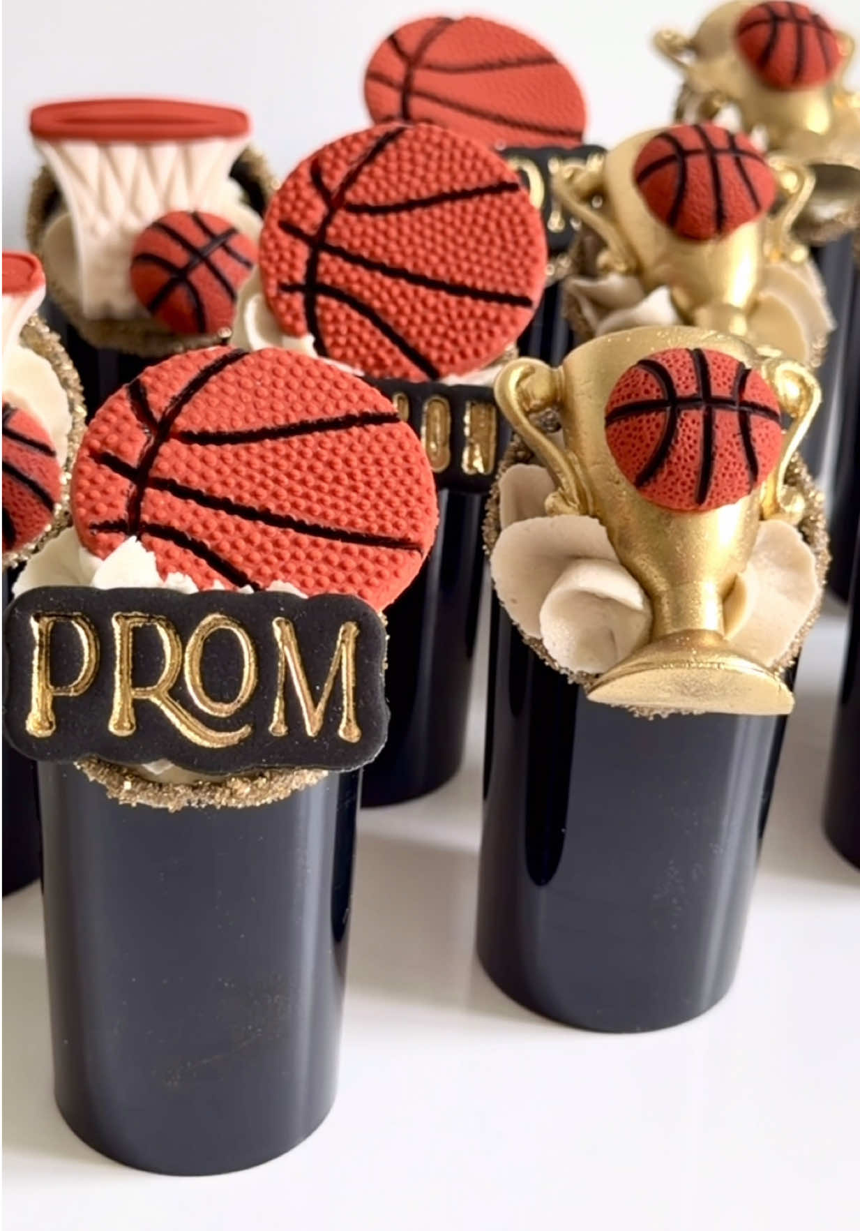 @Camarena CakePops