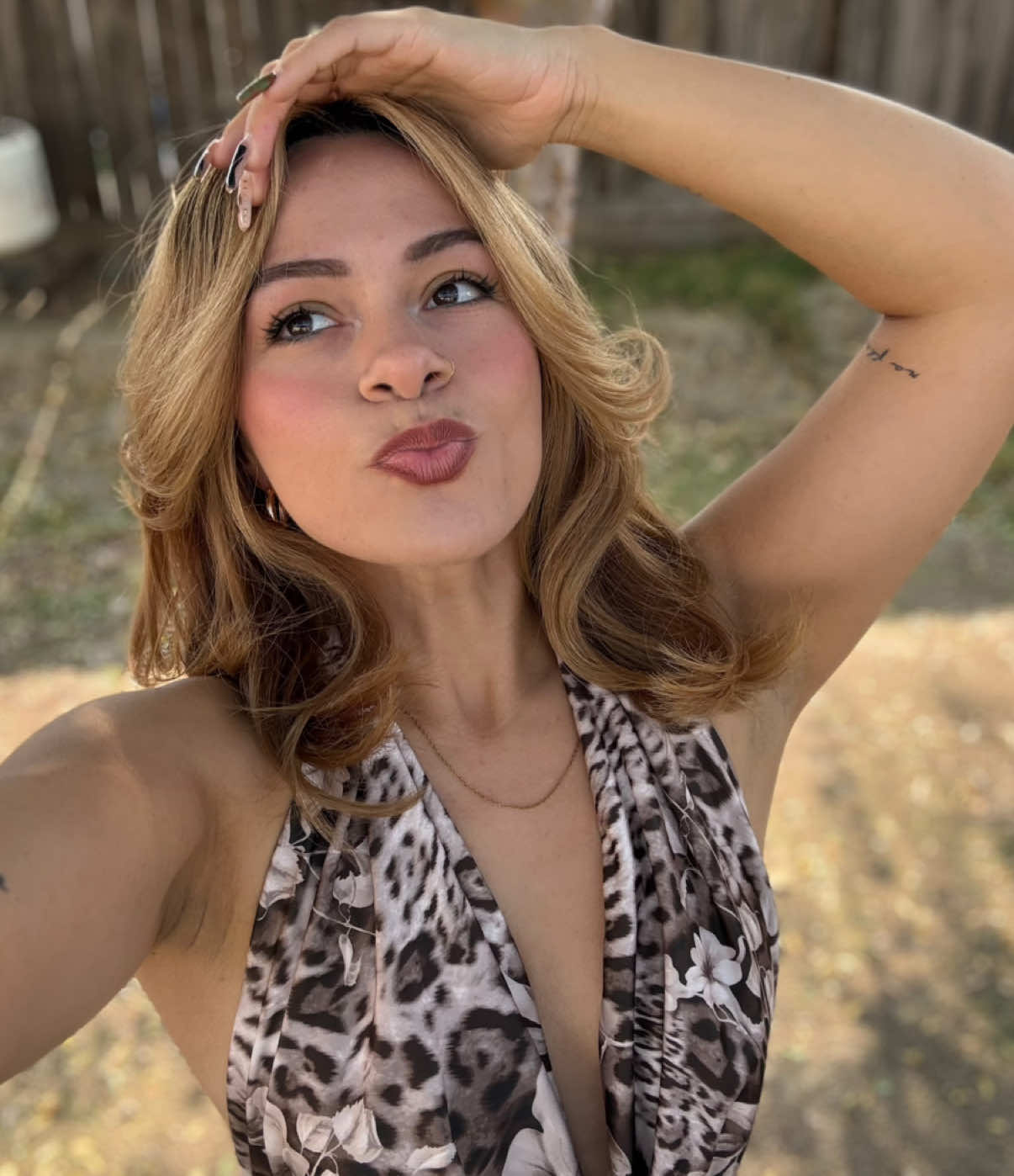 @Ytza