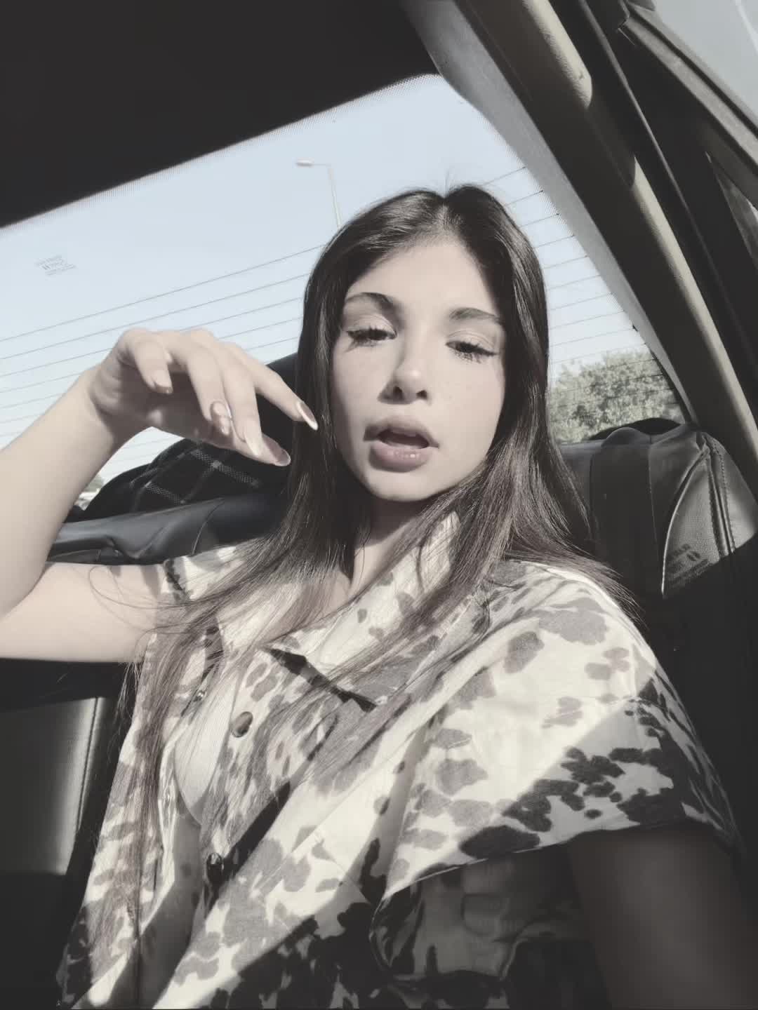 @neeg1n