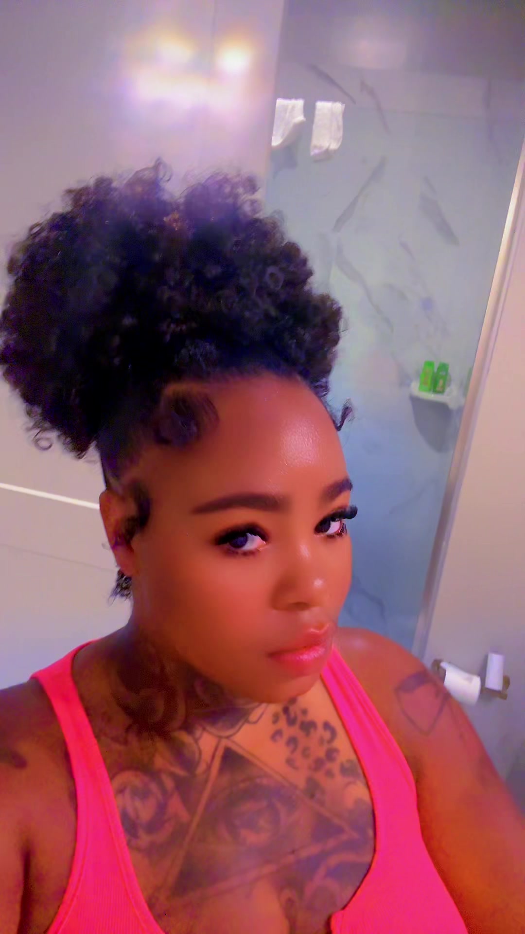 @woahwoah