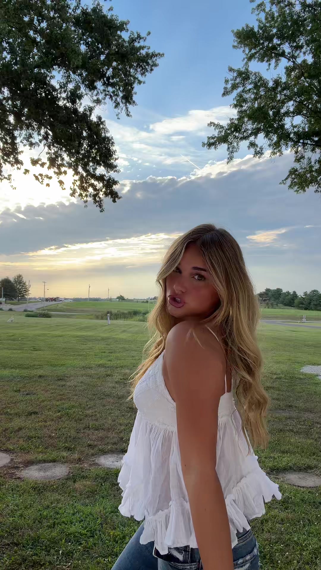 @KIRA MARIE