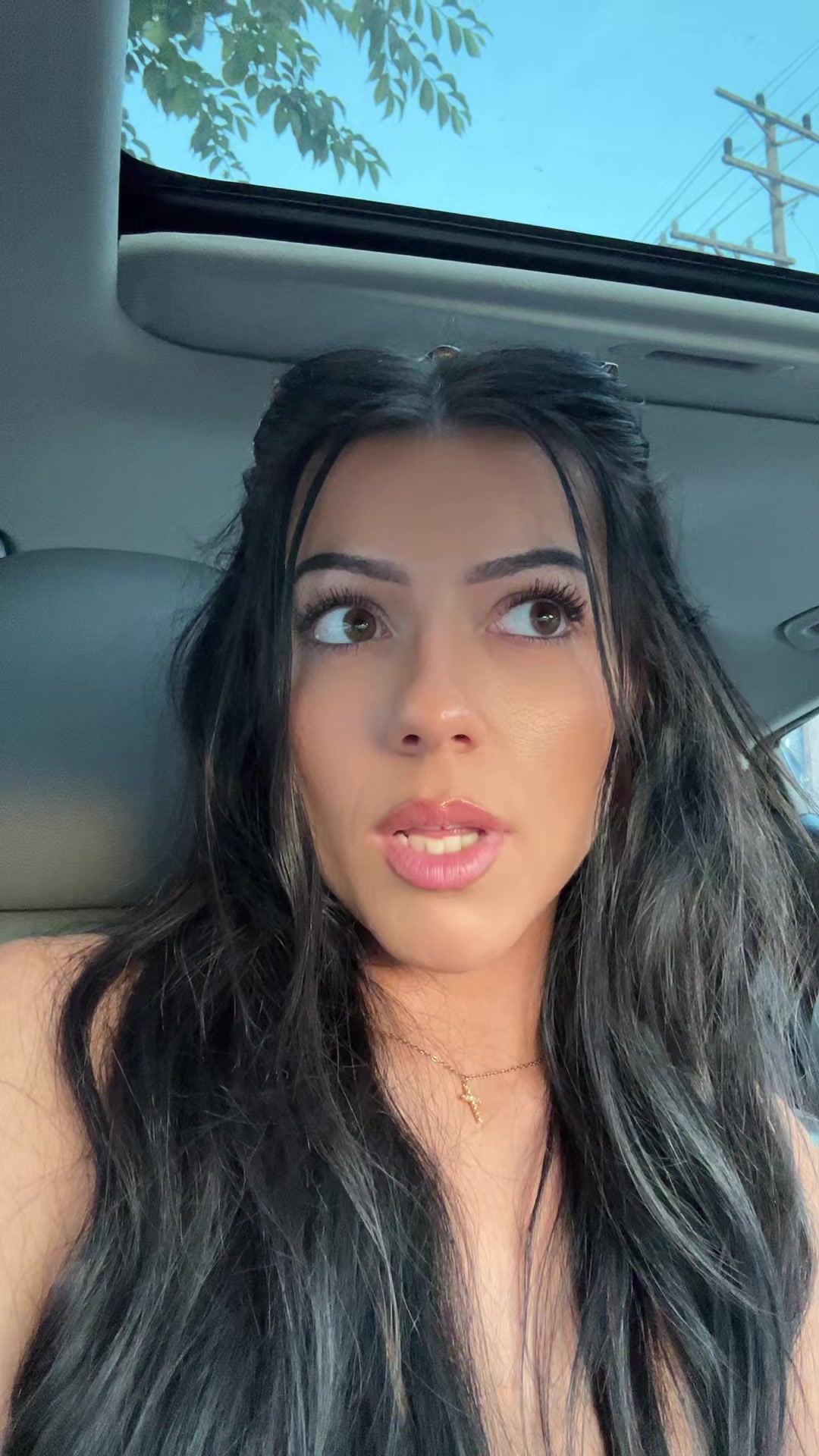 @ADRIANA🪽