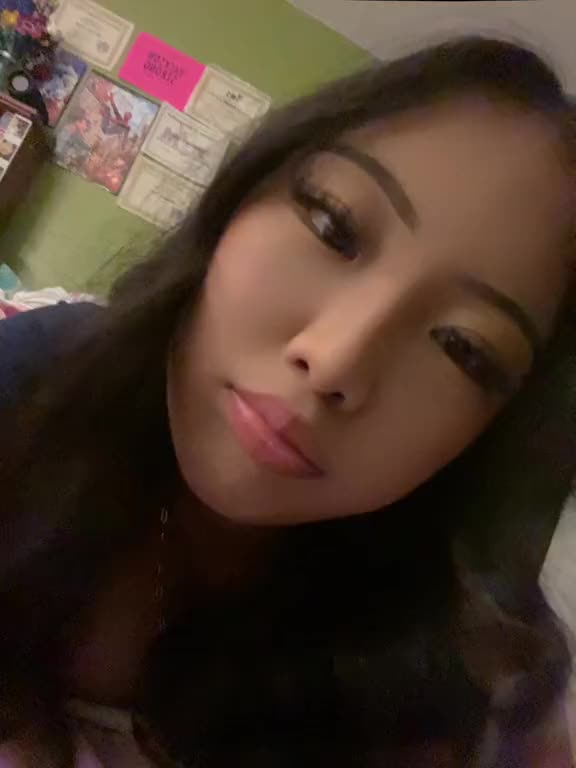 @aleenaathao