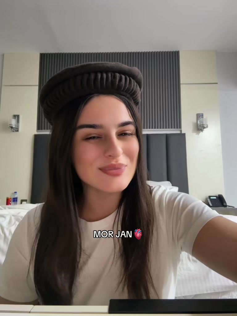 @Mariam 🖤