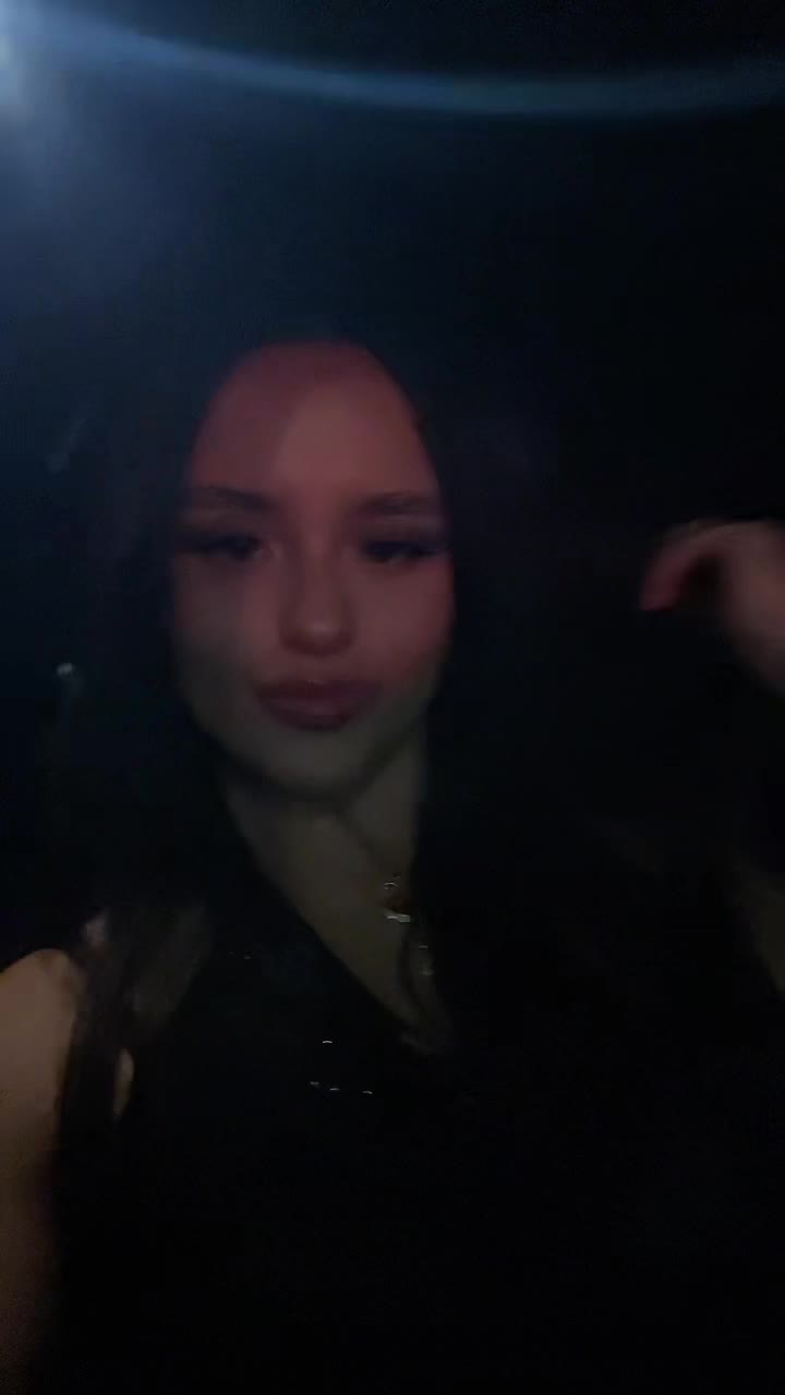 @izzy