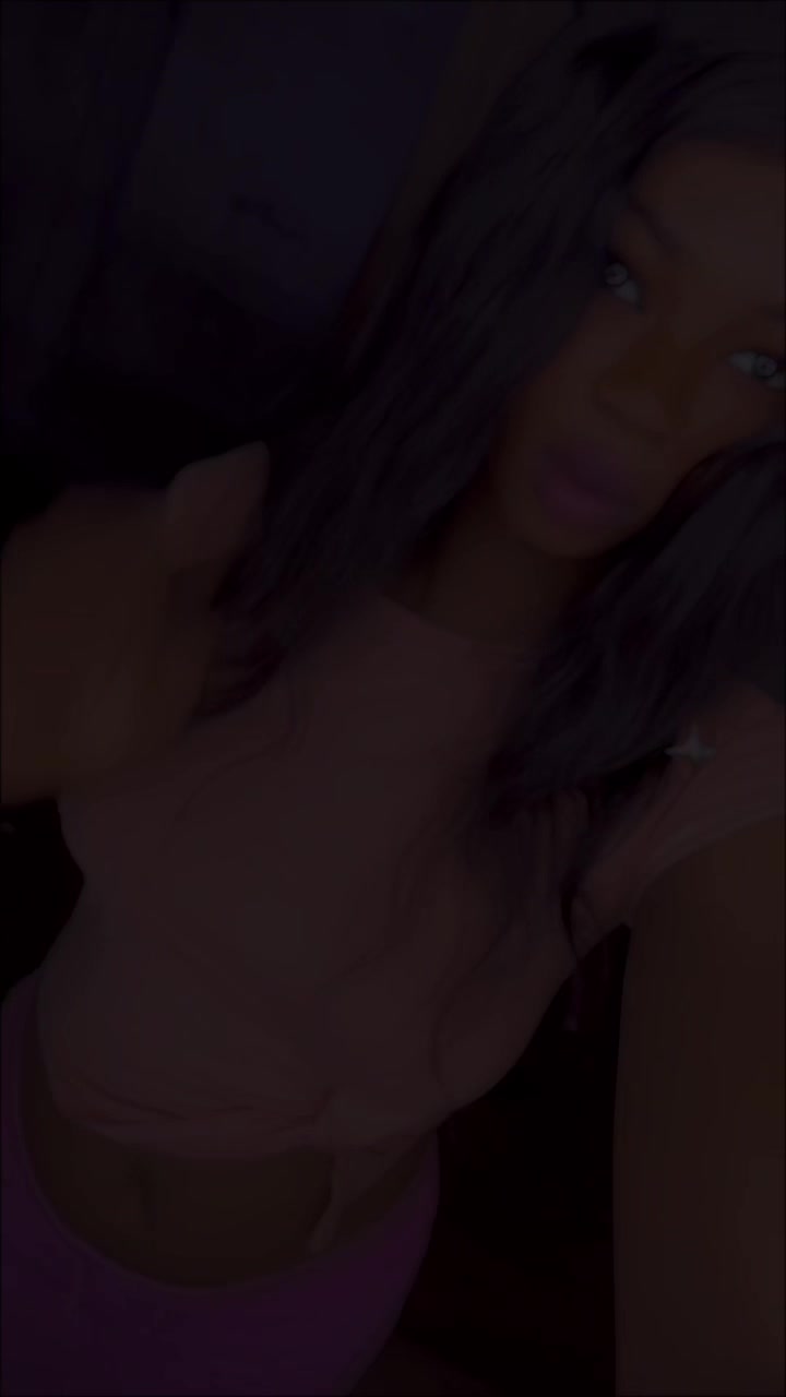 @🙈Ms.💕Becca🦋