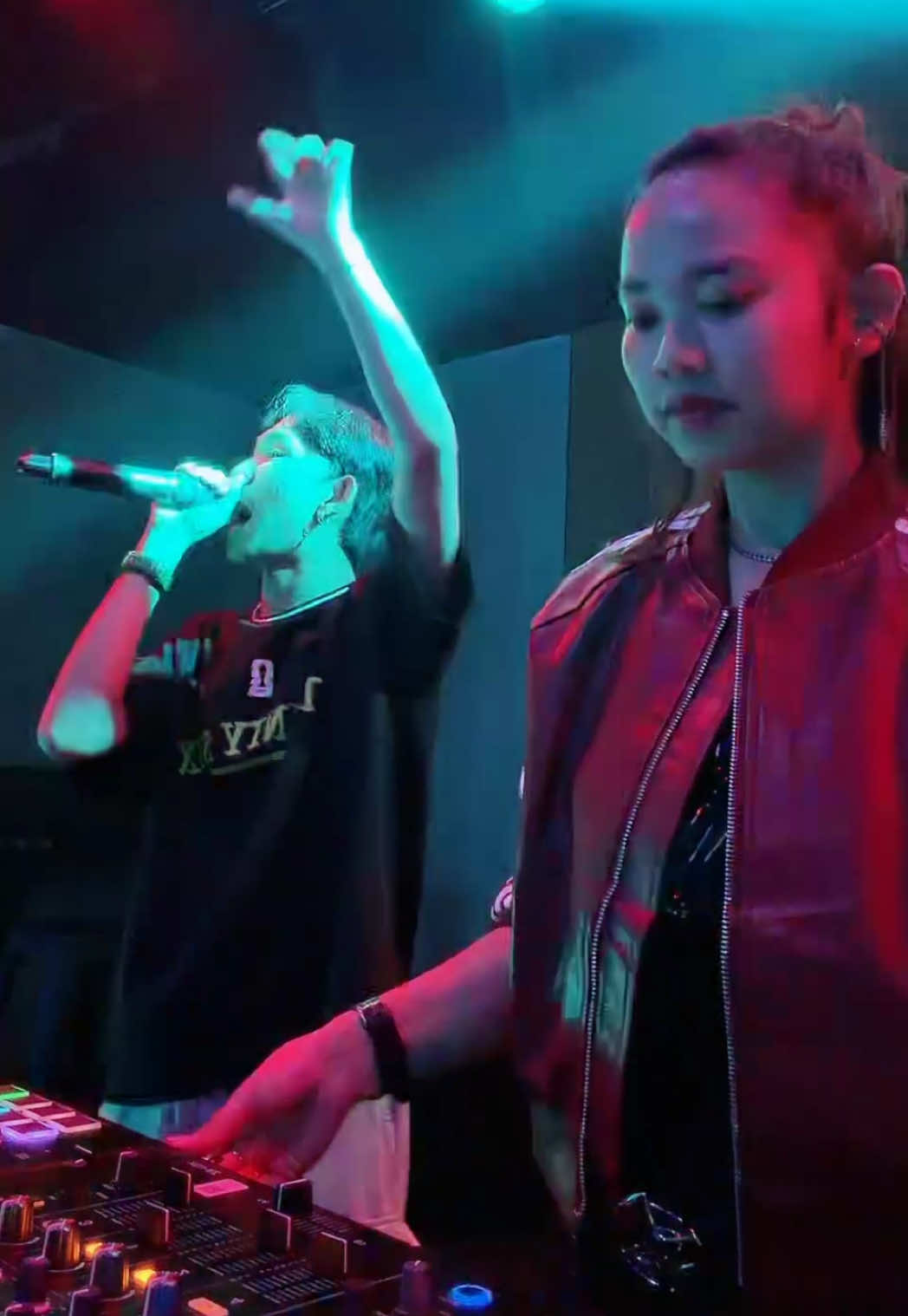 @Dj Meyi