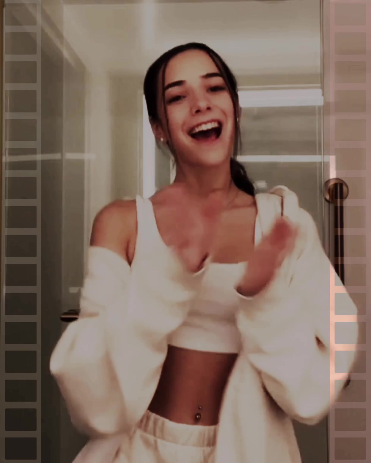 @💛