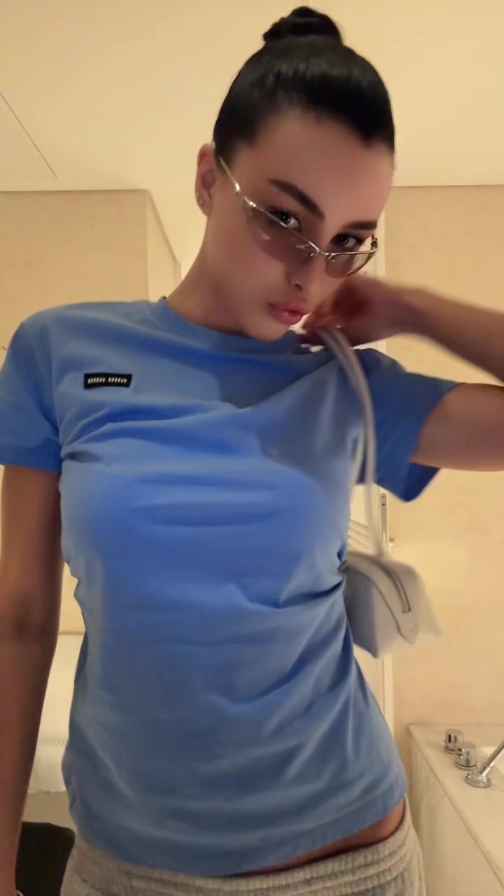 @user64856878367