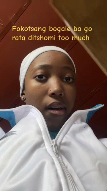 @Ofentse