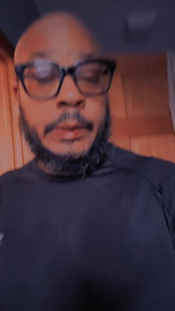 @laughingveterans