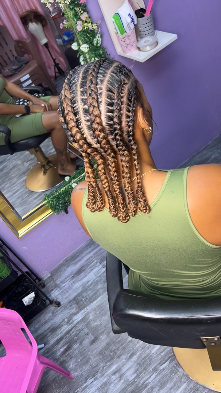 @_yolaini🥴