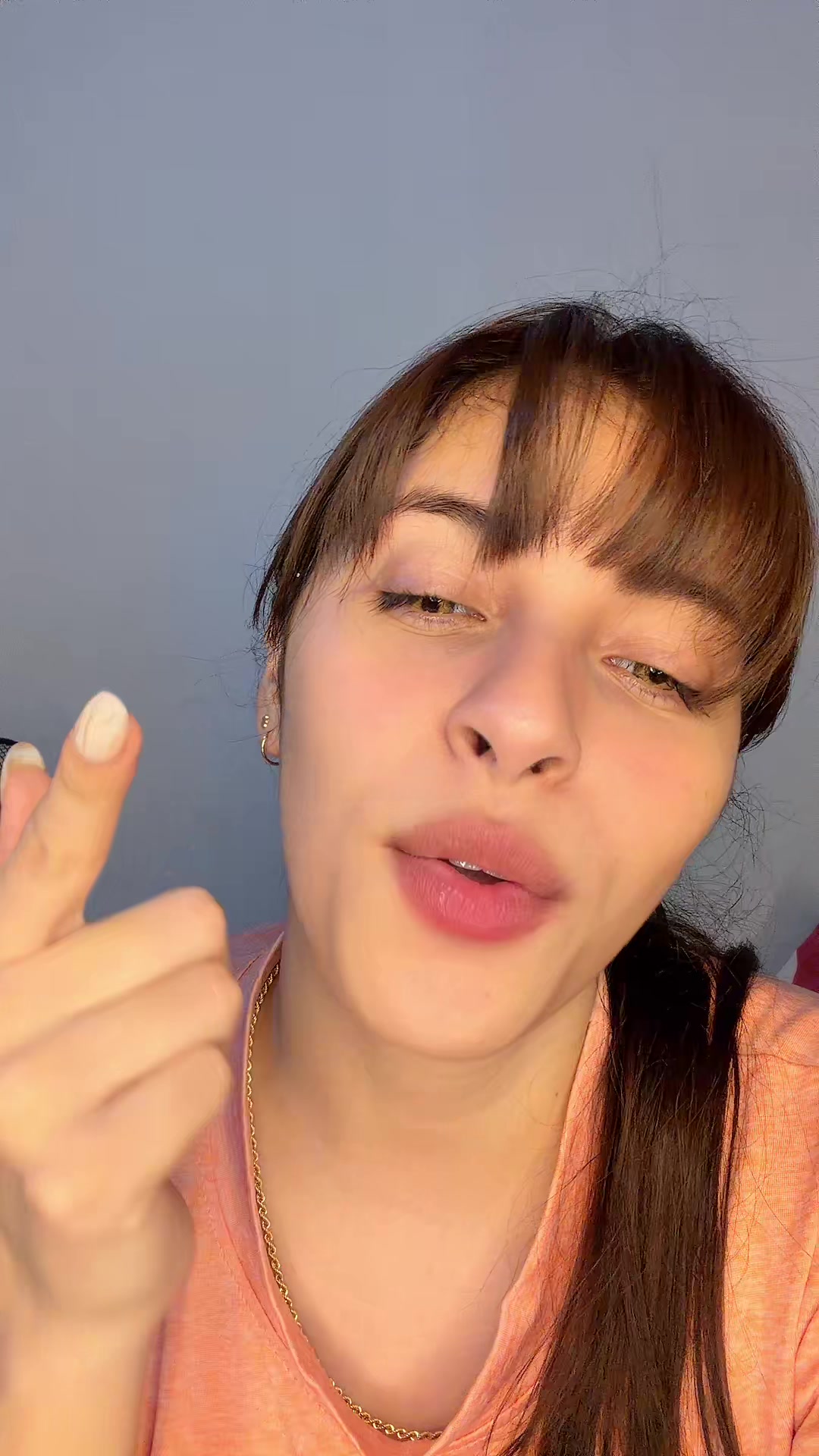 @Alejacamach1