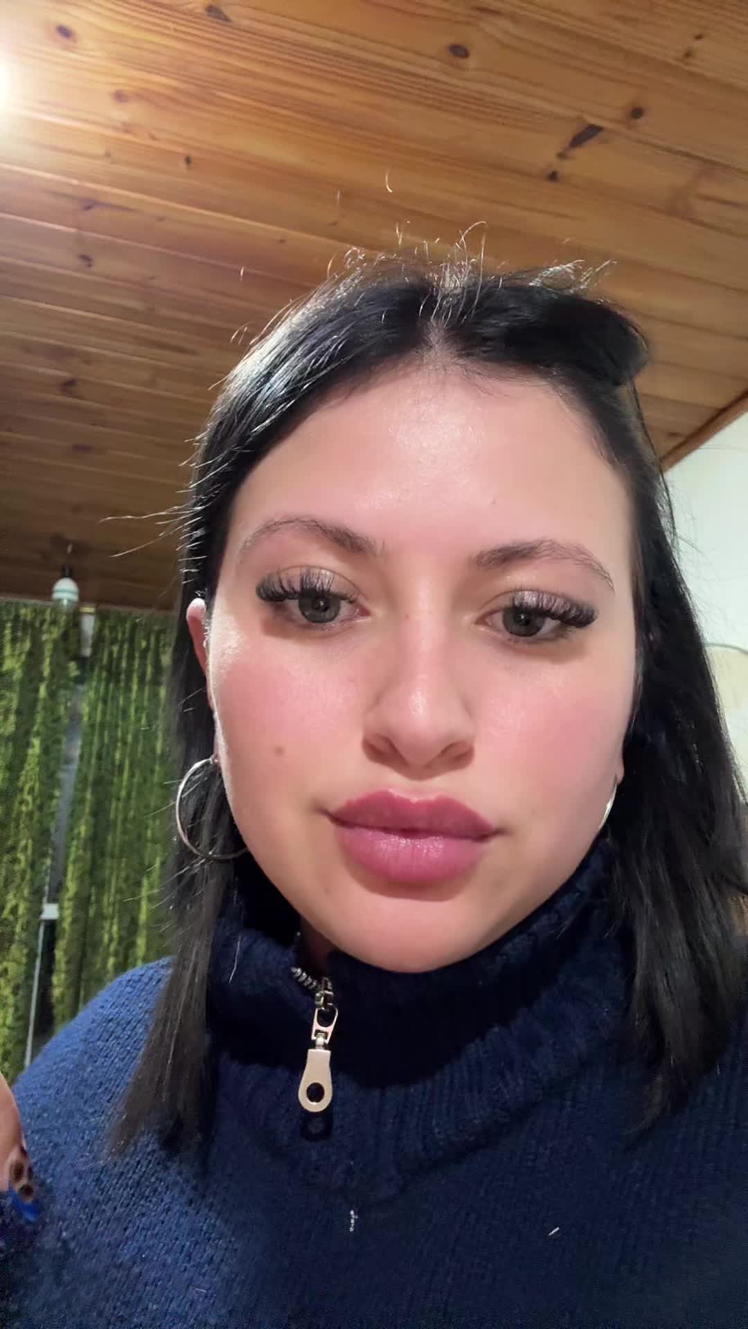 @Candeluchi