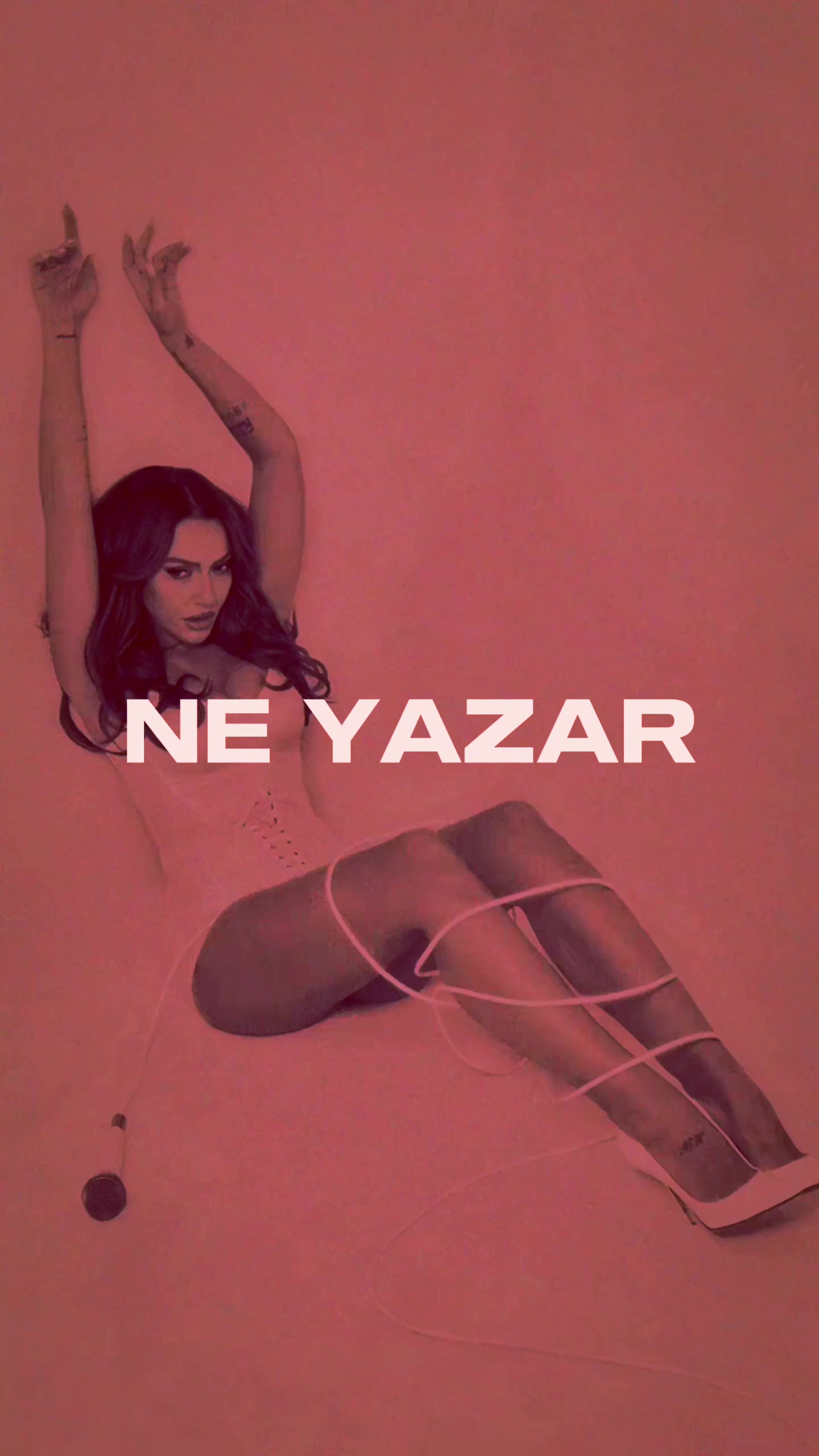@Hadise Açıkgöz