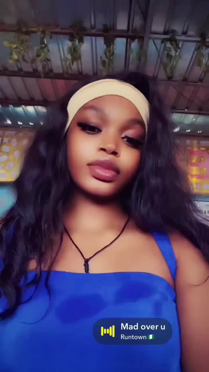 @firstdaughter_adaeze