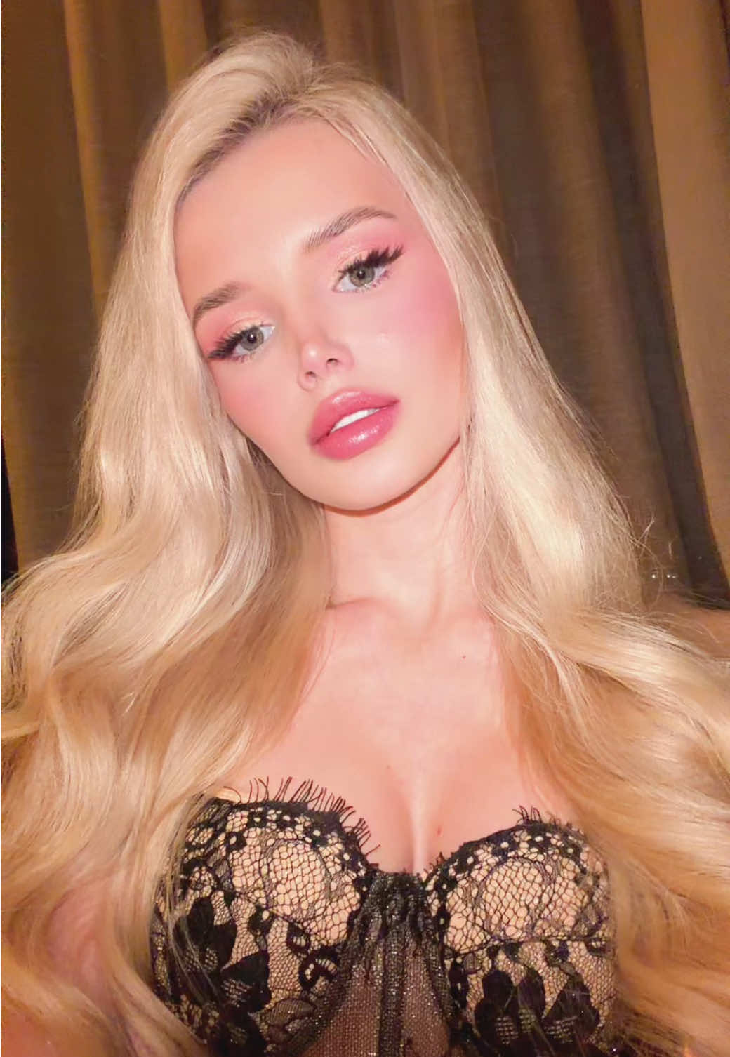 @Adelina 👸🏼🌟