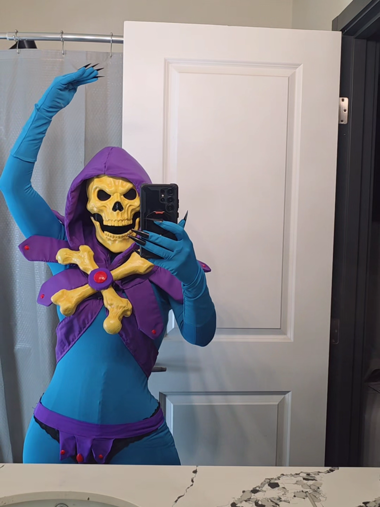 @DawnFrostCosplay