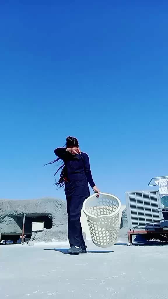 @🇱🇰 𝒍𝑨𝑷𝑰 𝒅𝑨𝑵𝑪𝑬