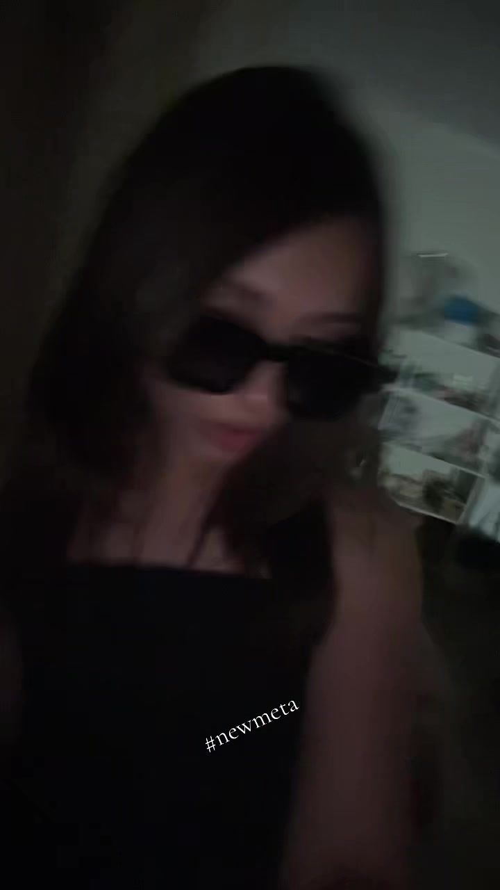 @nia