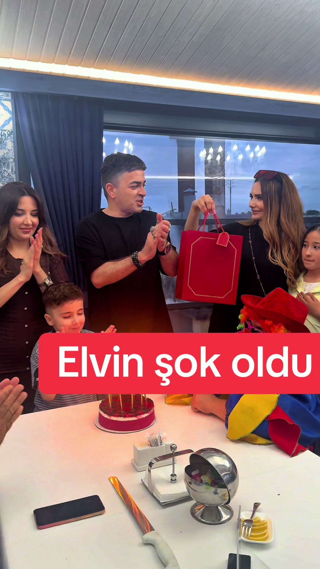 @ElvinaElvin