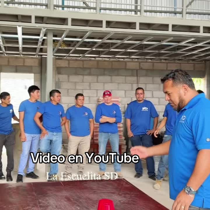 @Laescuelitasd_Oficial