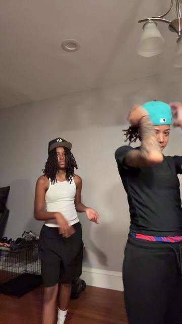 @Nizzy_mack