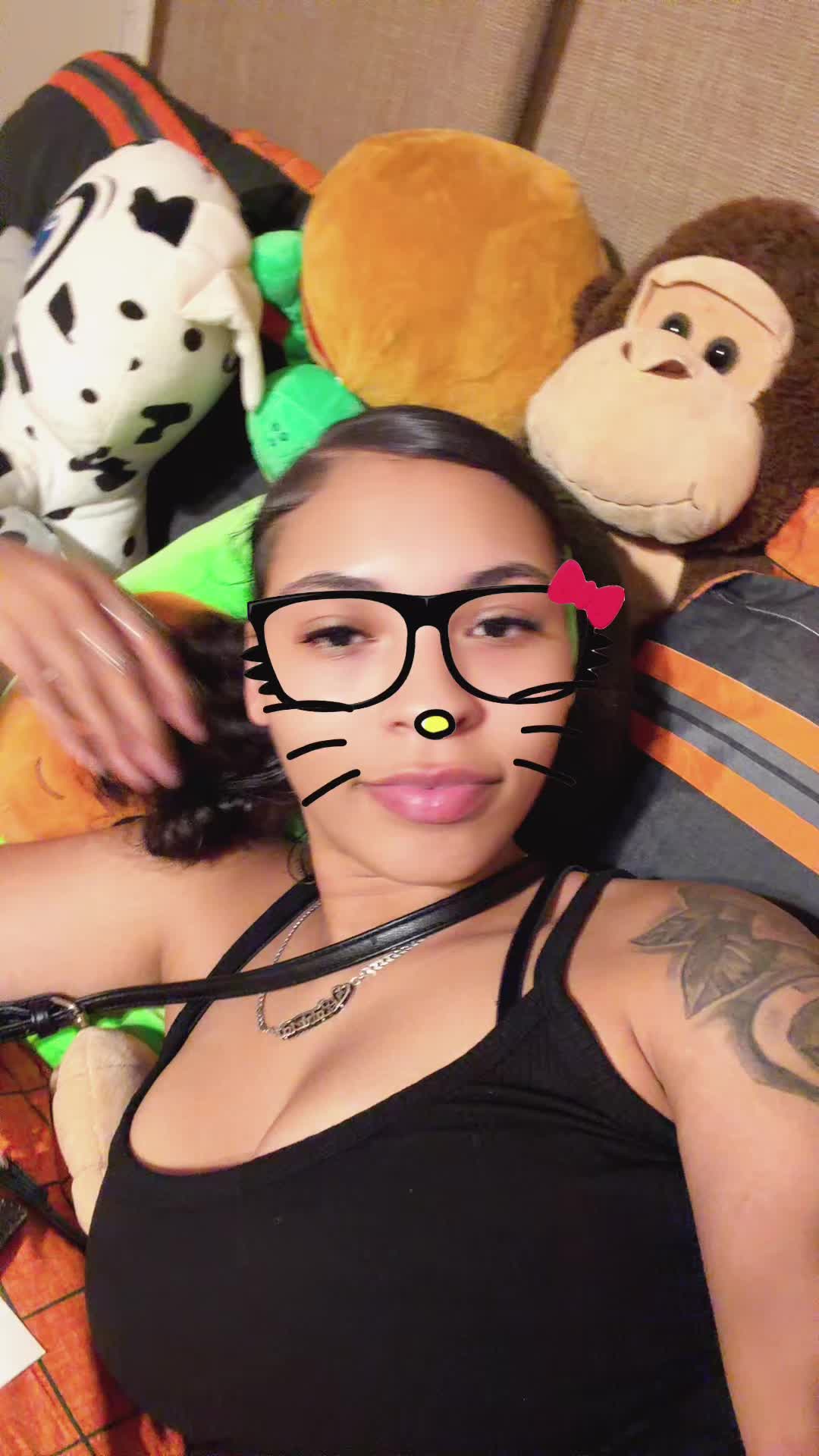 @triciaj