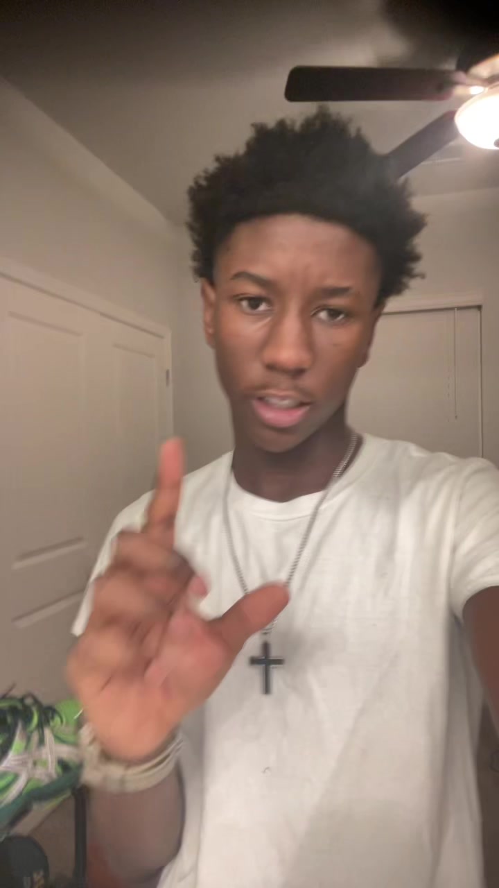 @Deuxe🏆