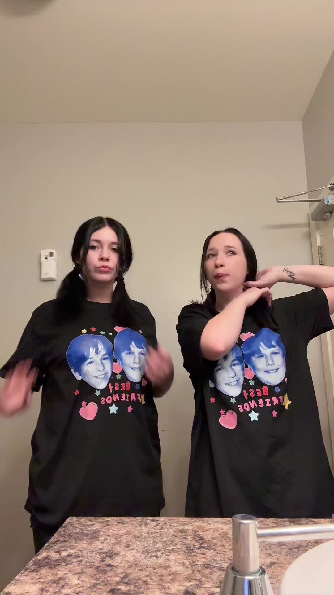 @<3