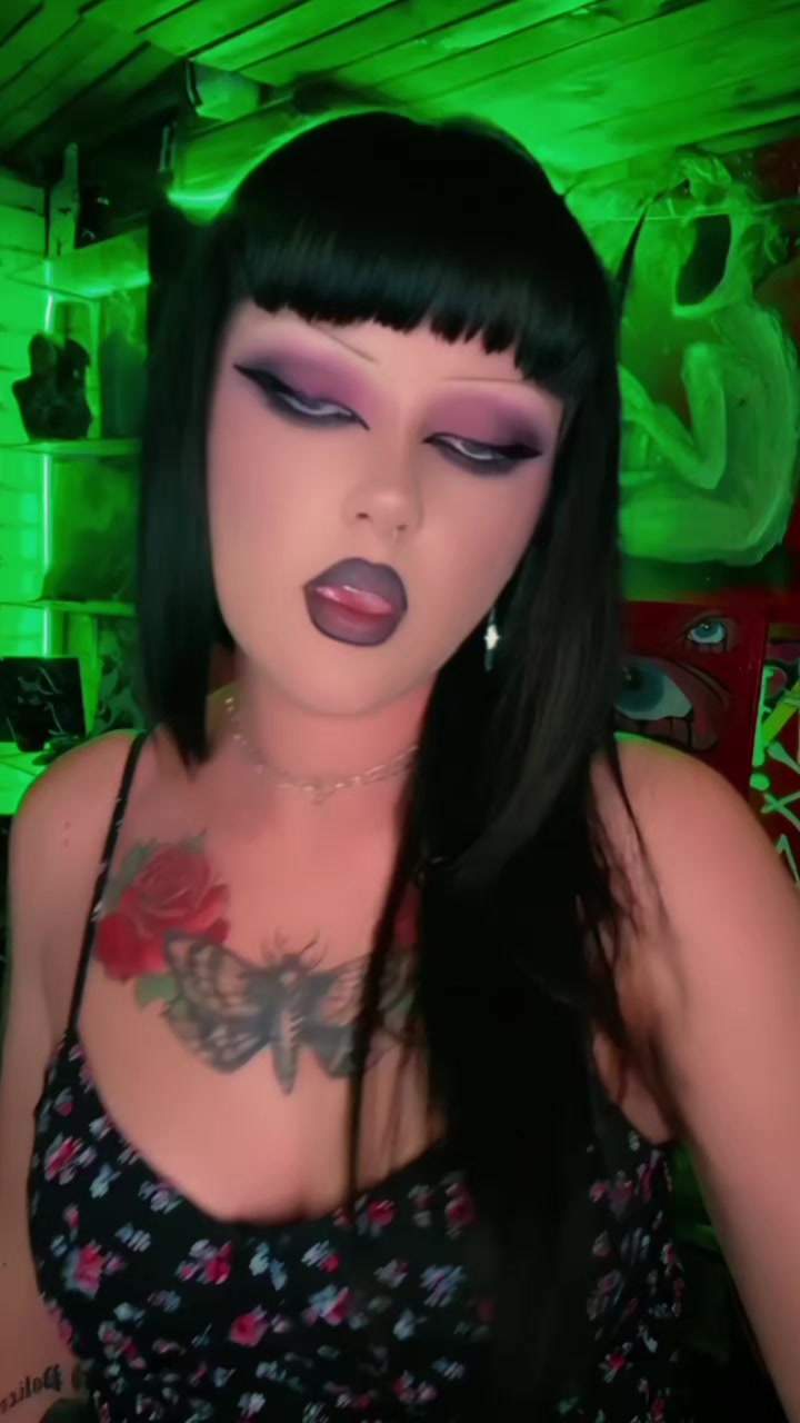 @🖤𝔐𝔢𝔤𝔞𝔫🥀