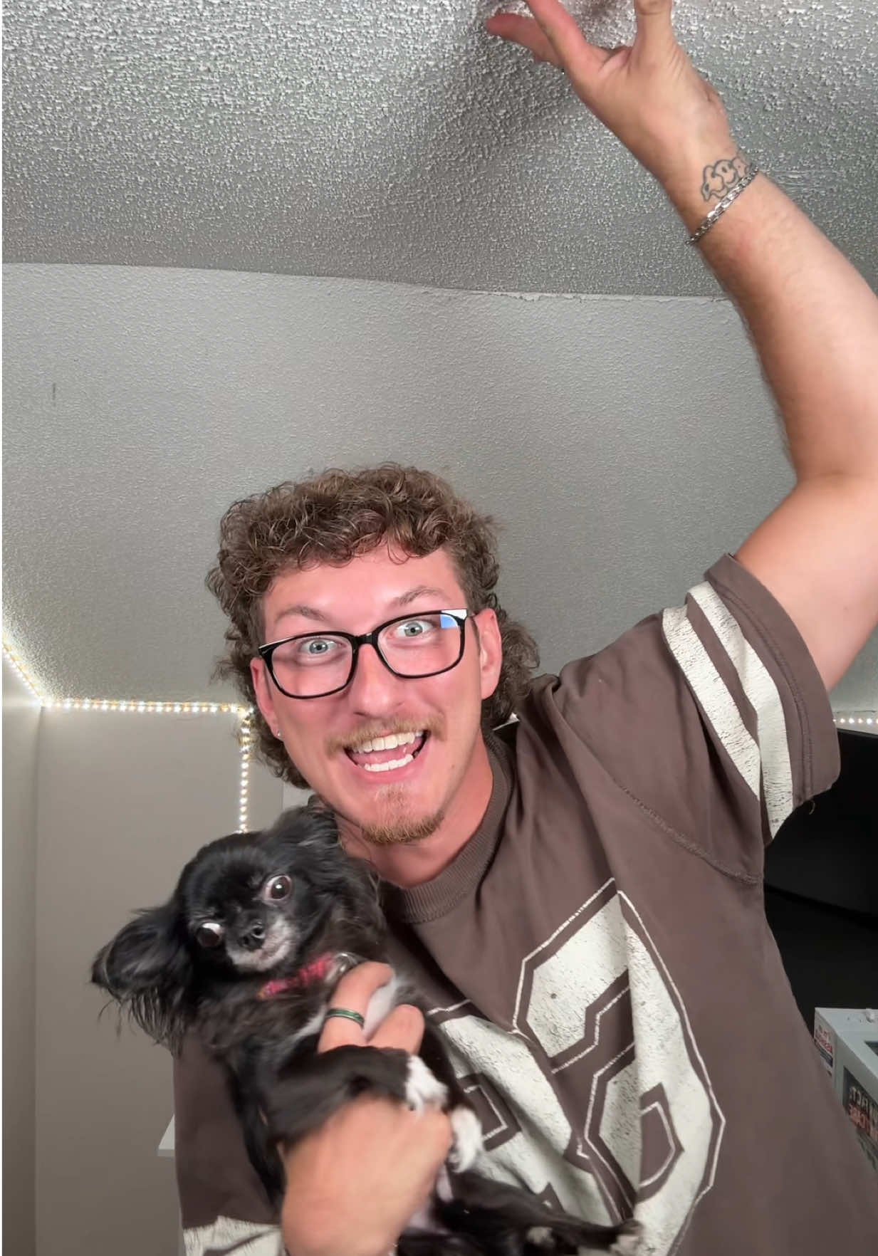 @JoshPuddinAndDozer