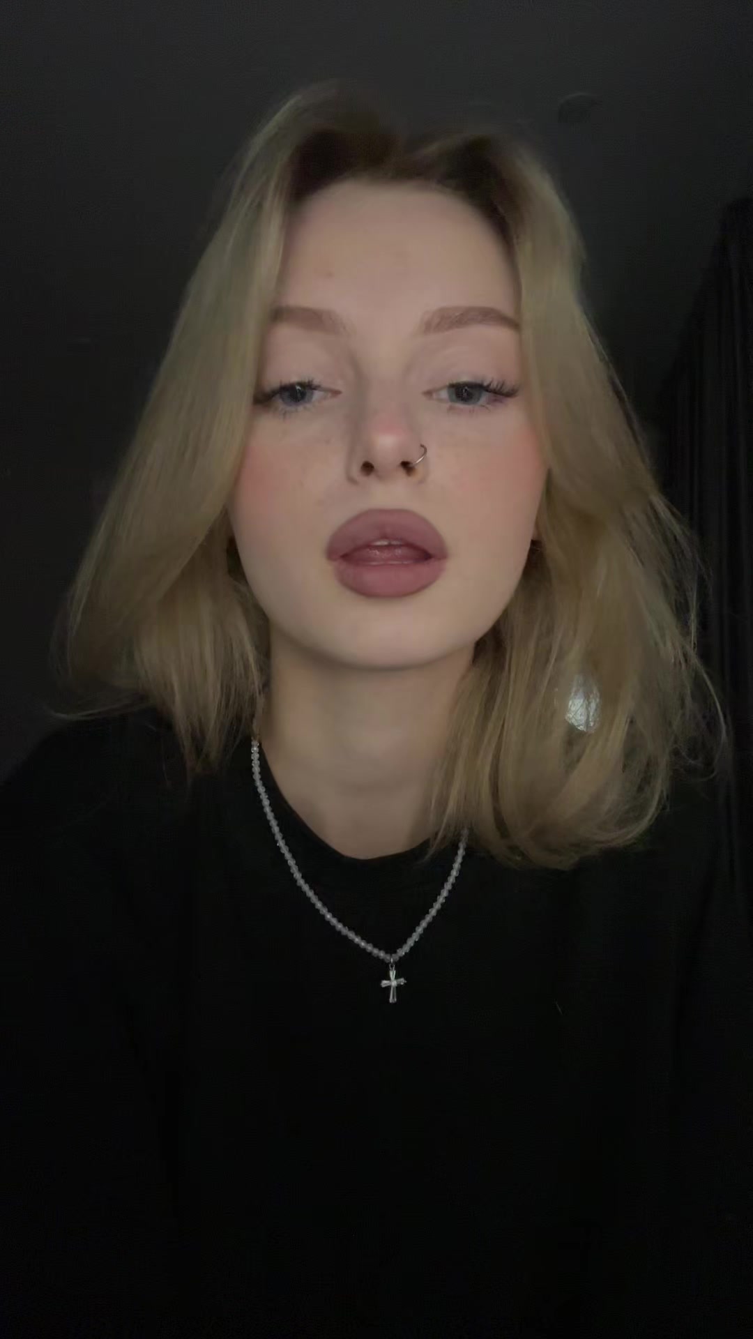 @вика