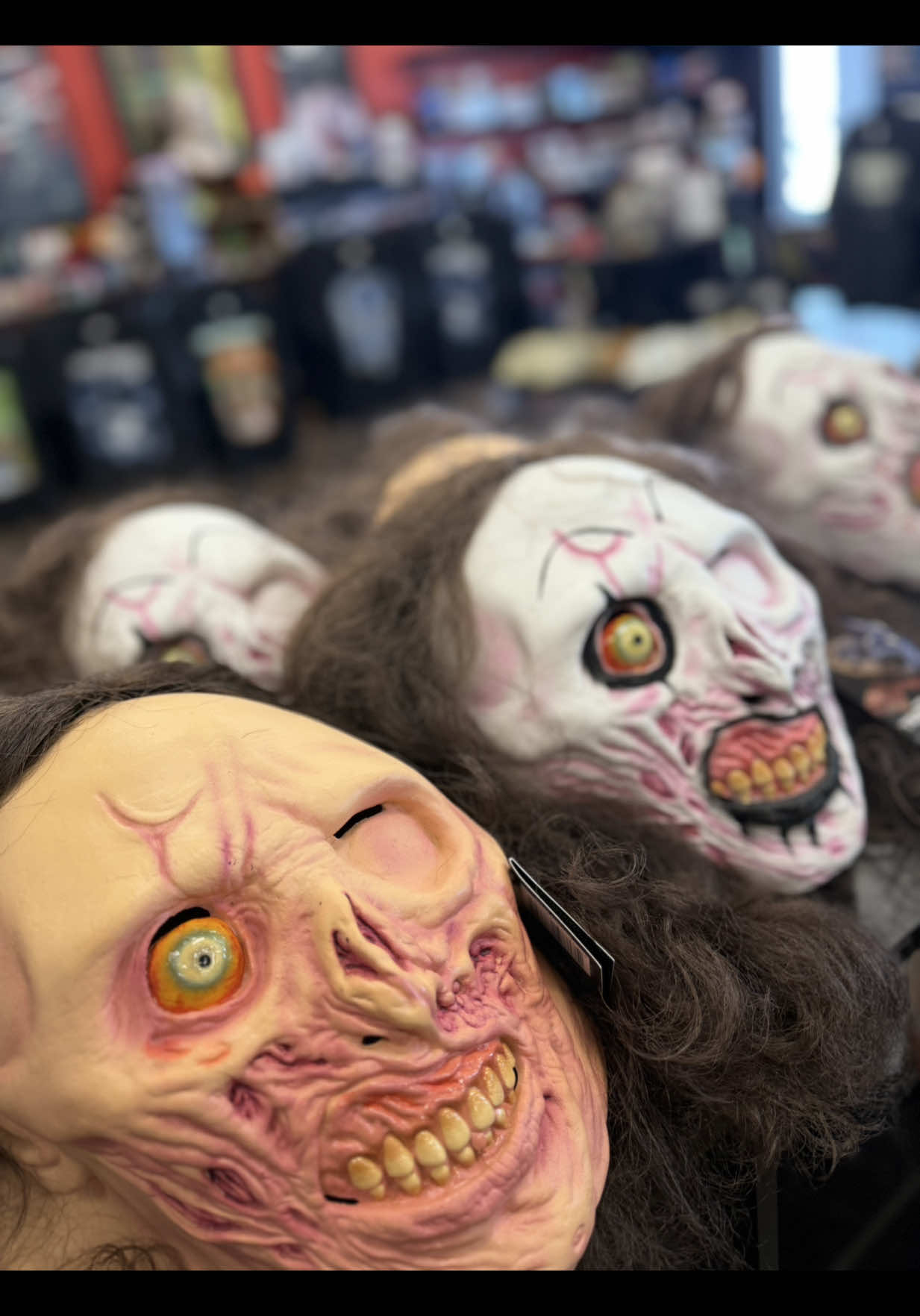 @Horror Monger Collectibles