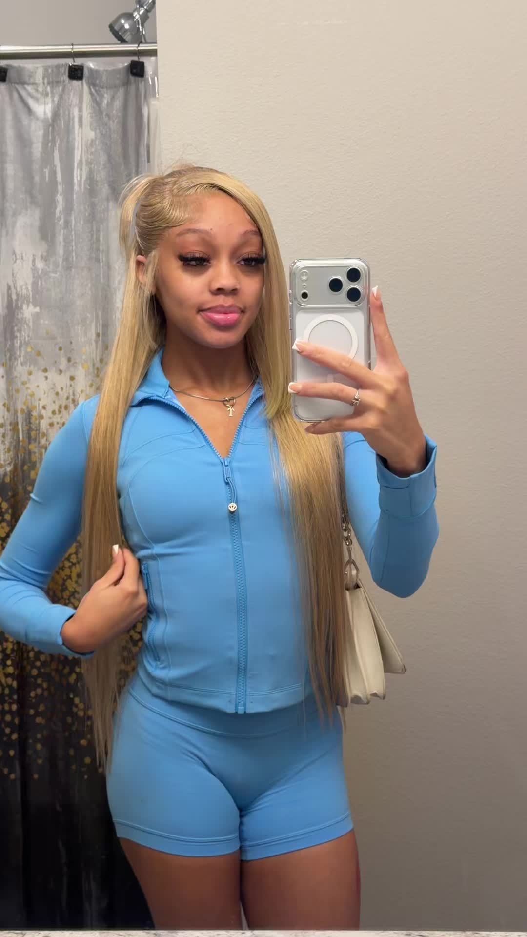@trinlasha