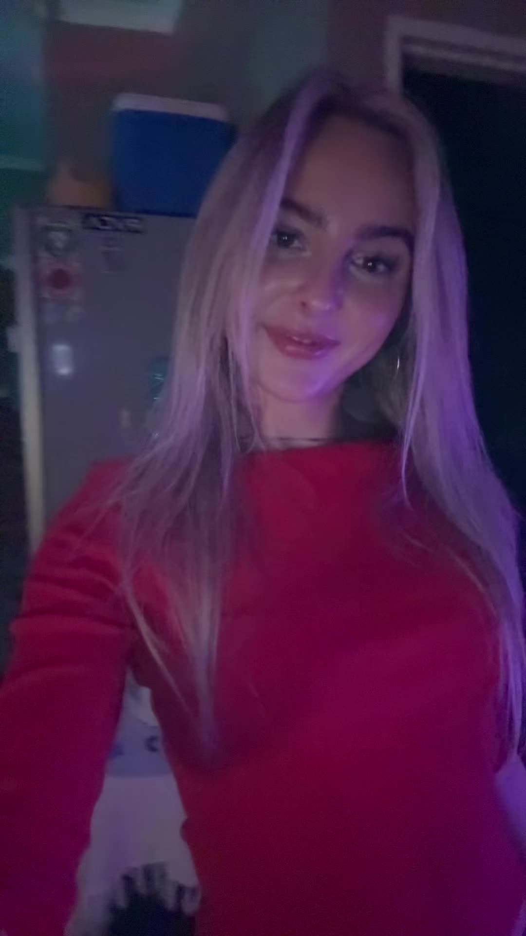 @damndanel_