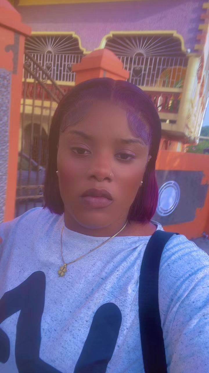 @Tia🥰