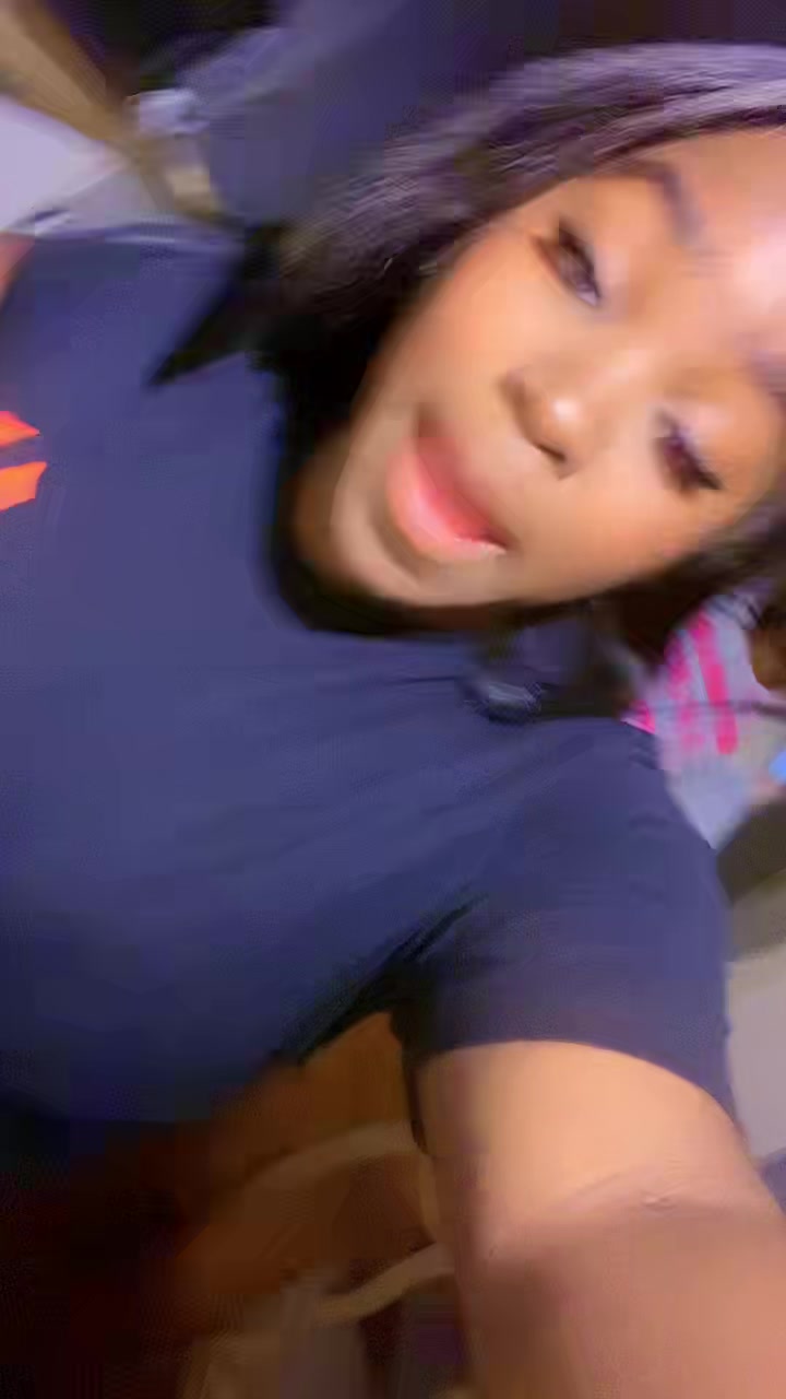 @Deeshort26
