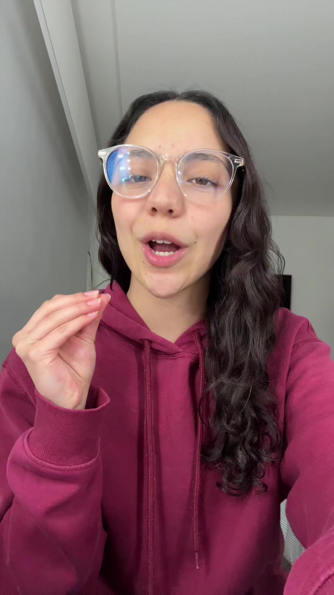 @laura