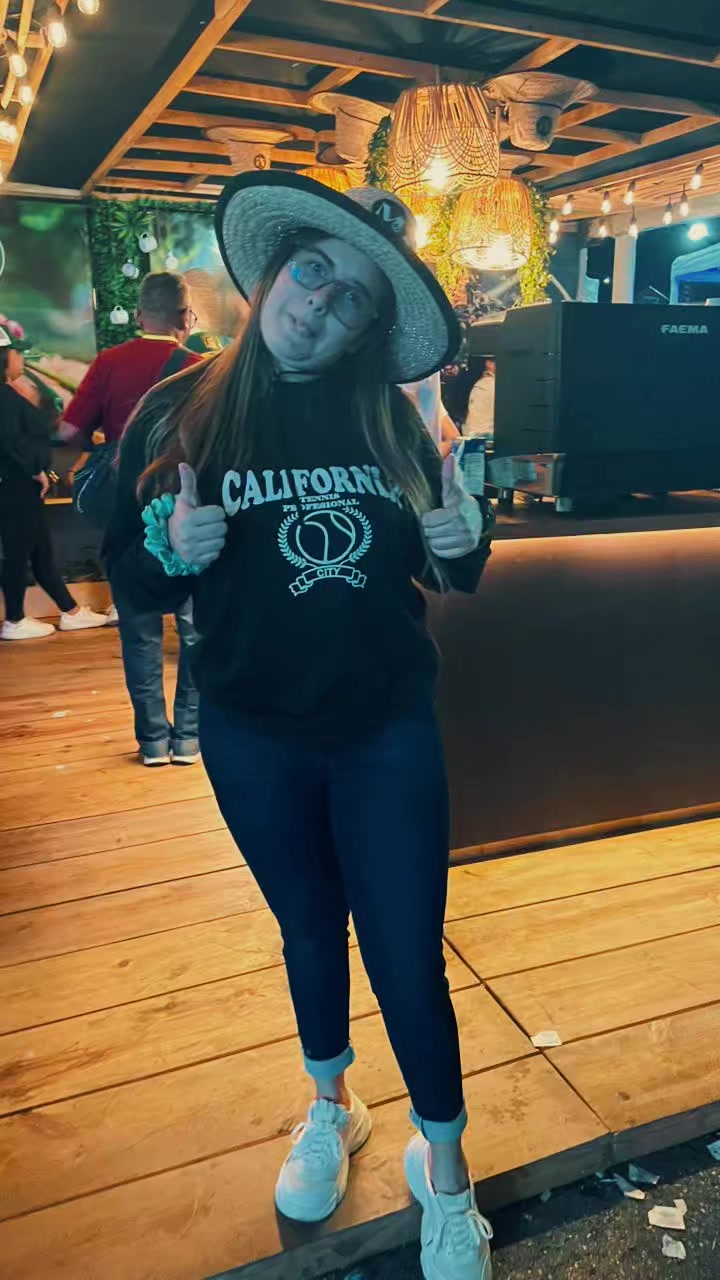 @Kelly Ayala