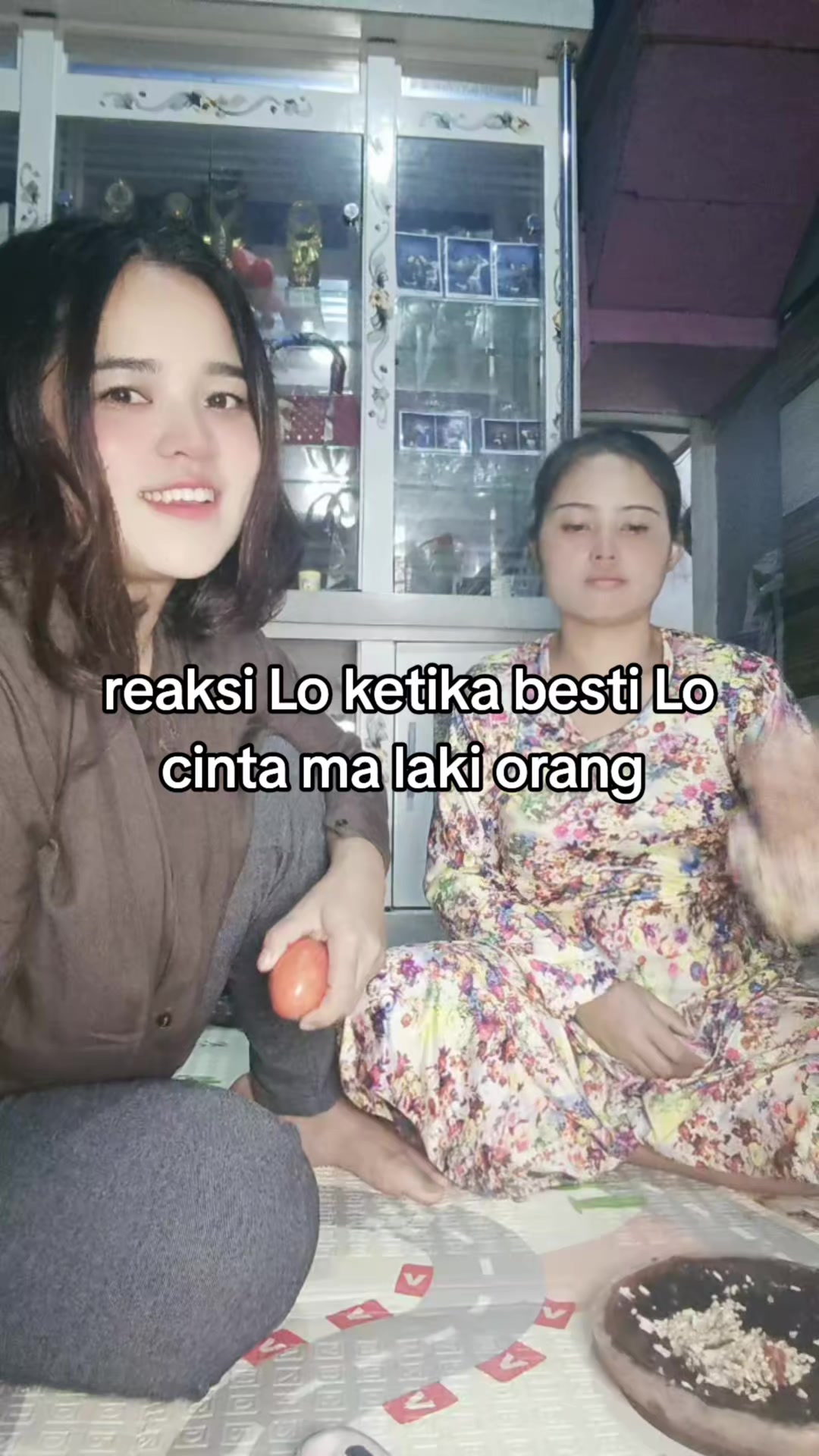 @dindaghaniya