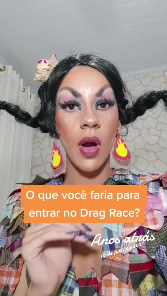 @Angelina Aggelos