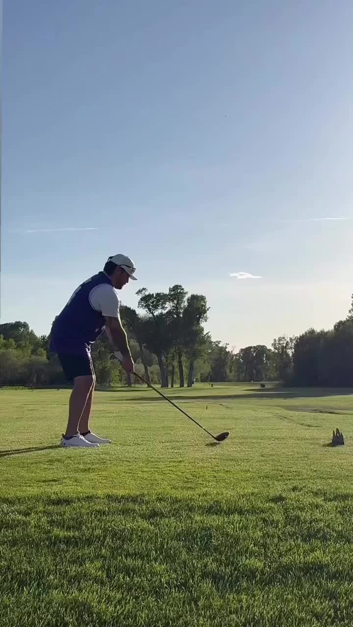 @LippinOutGolf